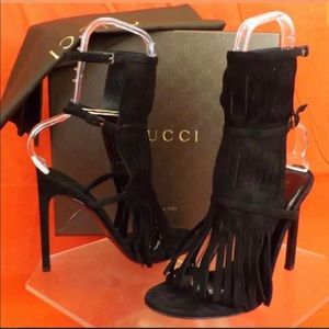 GUCCI FRINGE HEELS SIZE 38